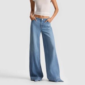 Alice + Olivia Slay Jeans